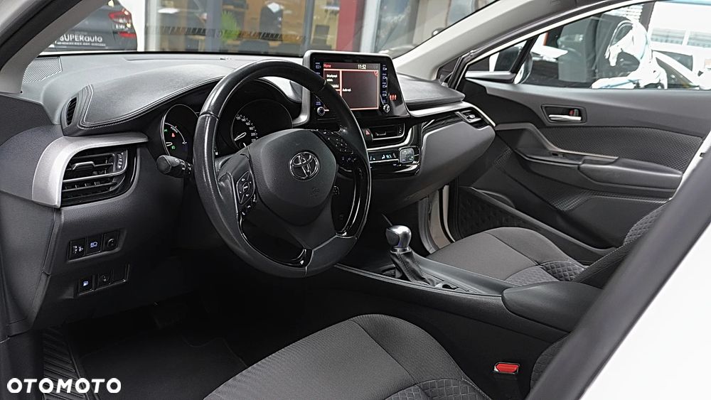 Toyota C-HR - 14