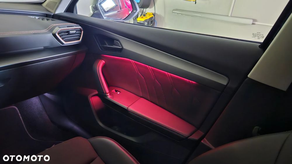 Cupra Formentor 1.4 e-Hybrid DSG Priority - 27