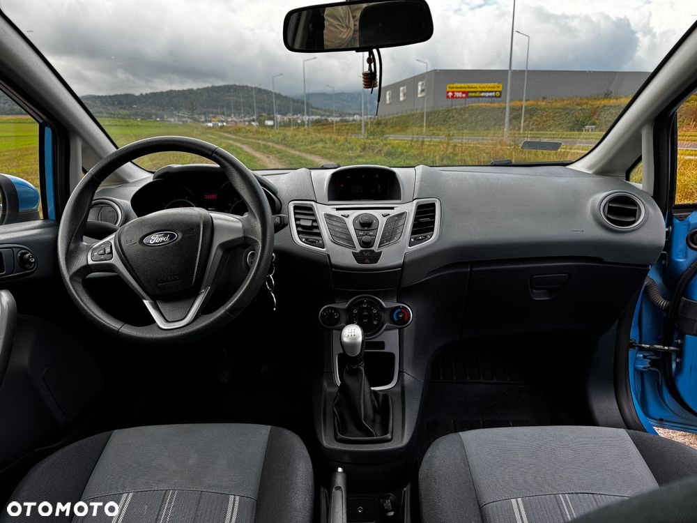 Ford Fiesta - 14