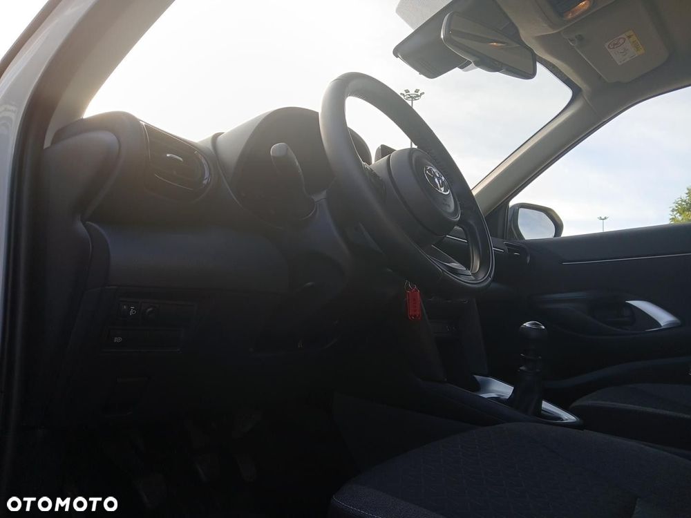Toyota Yaris Cross 1.5 Comfort - 18