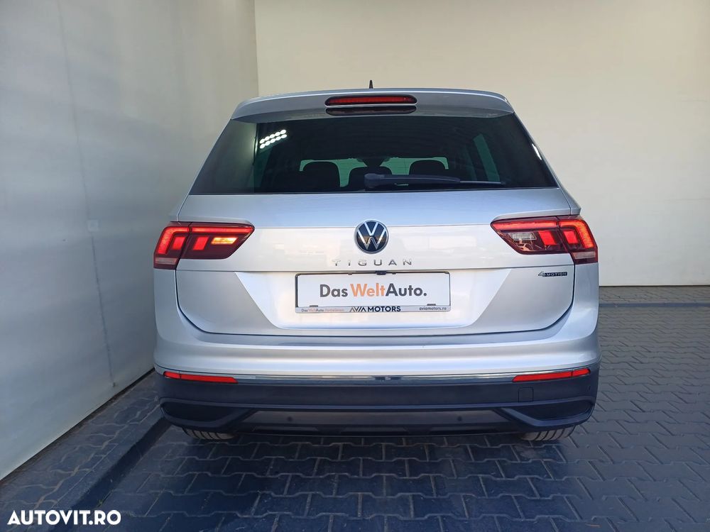 Volkswagen Tiguan 2.0 TDI SCR DSG 4Motion Life - 32