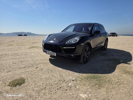 Porsche Cayenne Turbo Tiptronic S - 19