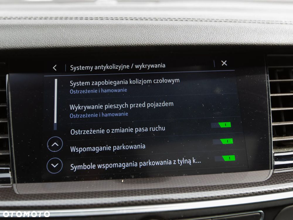 Opel Insignia 2.0 CDTI Elegance S&S - 37