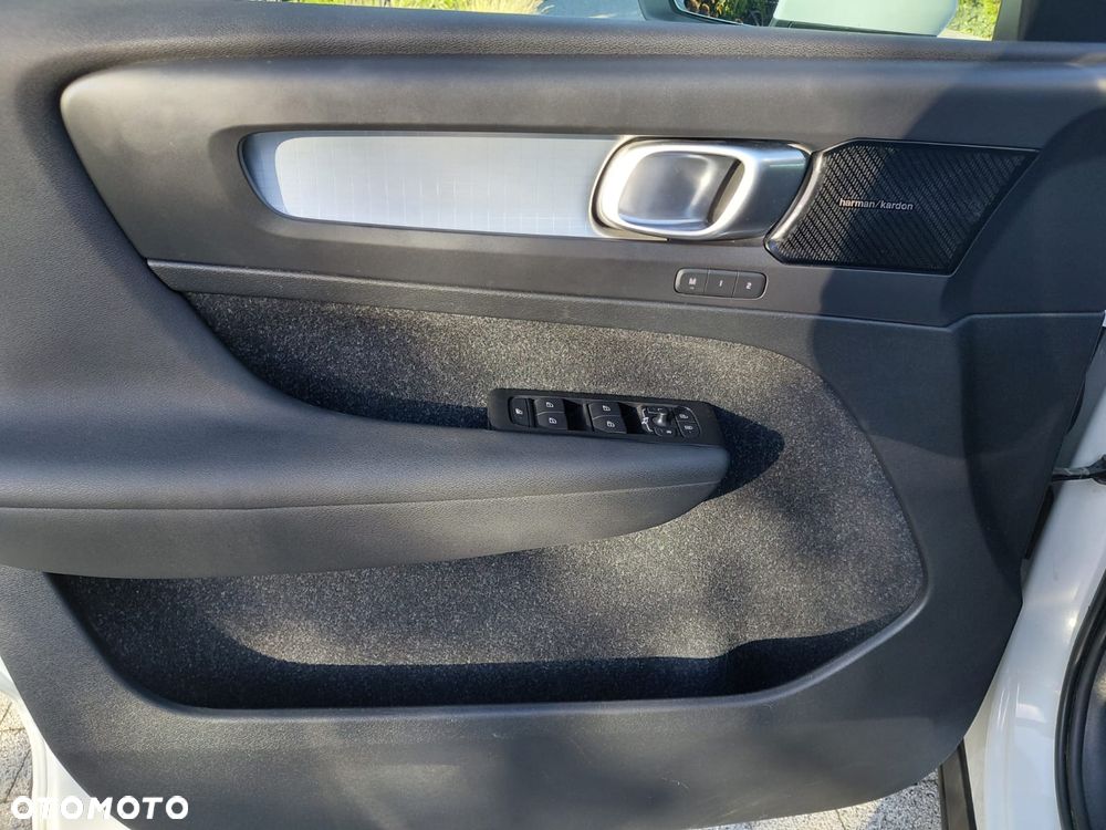 Volvo XC 40 D3 AWD Inscription - 29