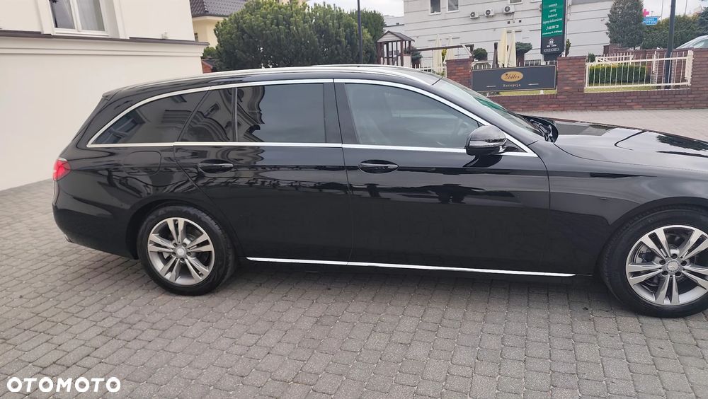 Mercedes-Benz Klasa E 220 d Business Edition 9G-TRONIC - 26