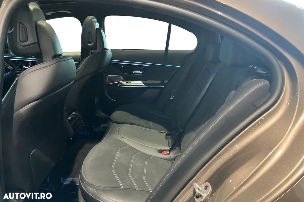 Mercedes-Benz E 300de 4Matic 9G-TRONIC Edition AMG Line - 16