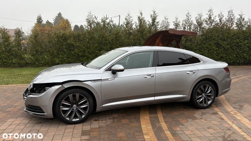 Volkswagen Arteon 2.0 TSI Essence DSG - 9