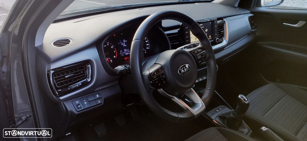 Kia Stonic 1.0 T-GDI 100 OPF Vision - 10