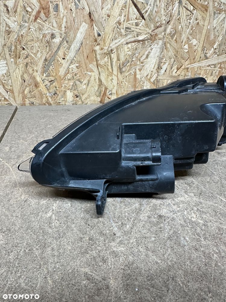 SEAT HALOGEN PRAWY ATECA LEON 5F0941702D - 6