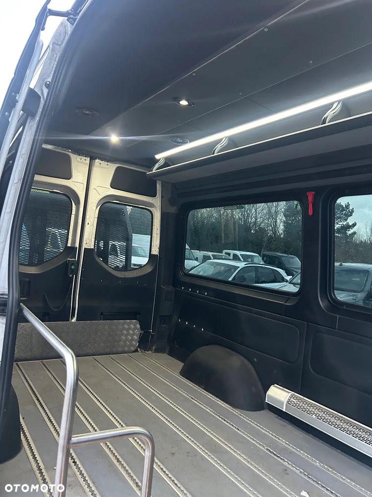 Mercedes-Benz Sprinter BUS 9-osobowy automat - 18