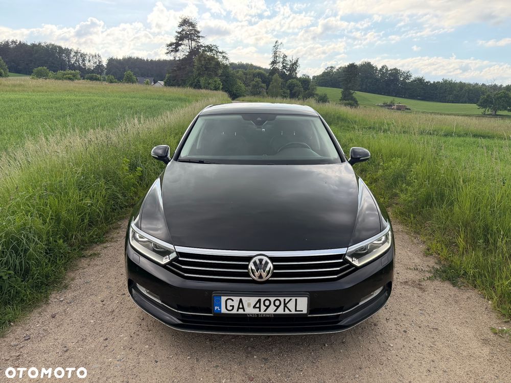 Volkswagen Passat 2.0 TDI BMT Highline DSG - 2