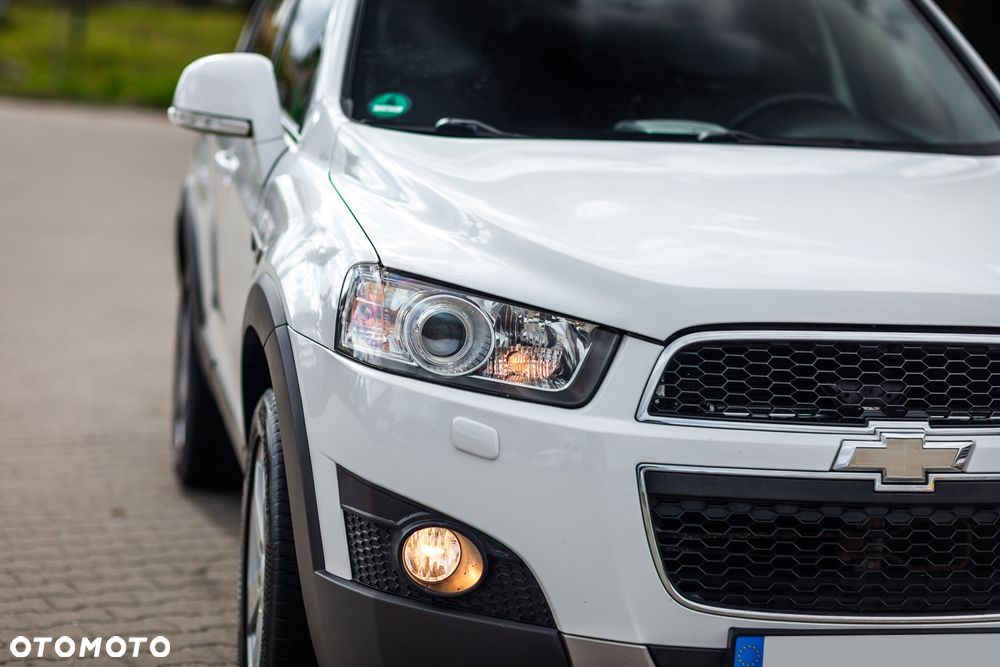 Chevrolet Captiva 2.2 4WD LTZ - 9