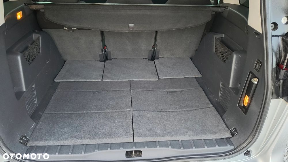 Peugeot 5008 2.0 HDi Family - 7