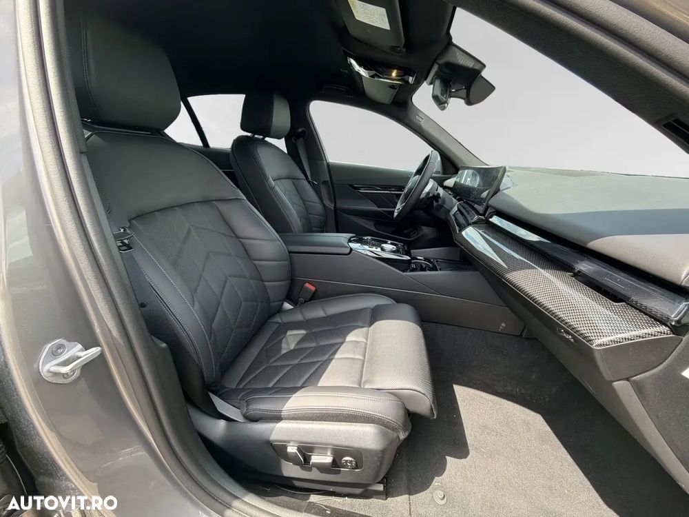 BMW Seria 5 520d xDrive AT MHEV - 12