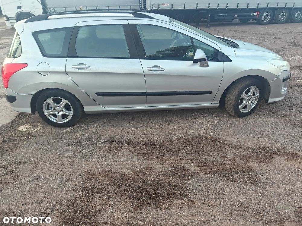 Peugeot 308 HDi FAP 110 Platinum - 4
