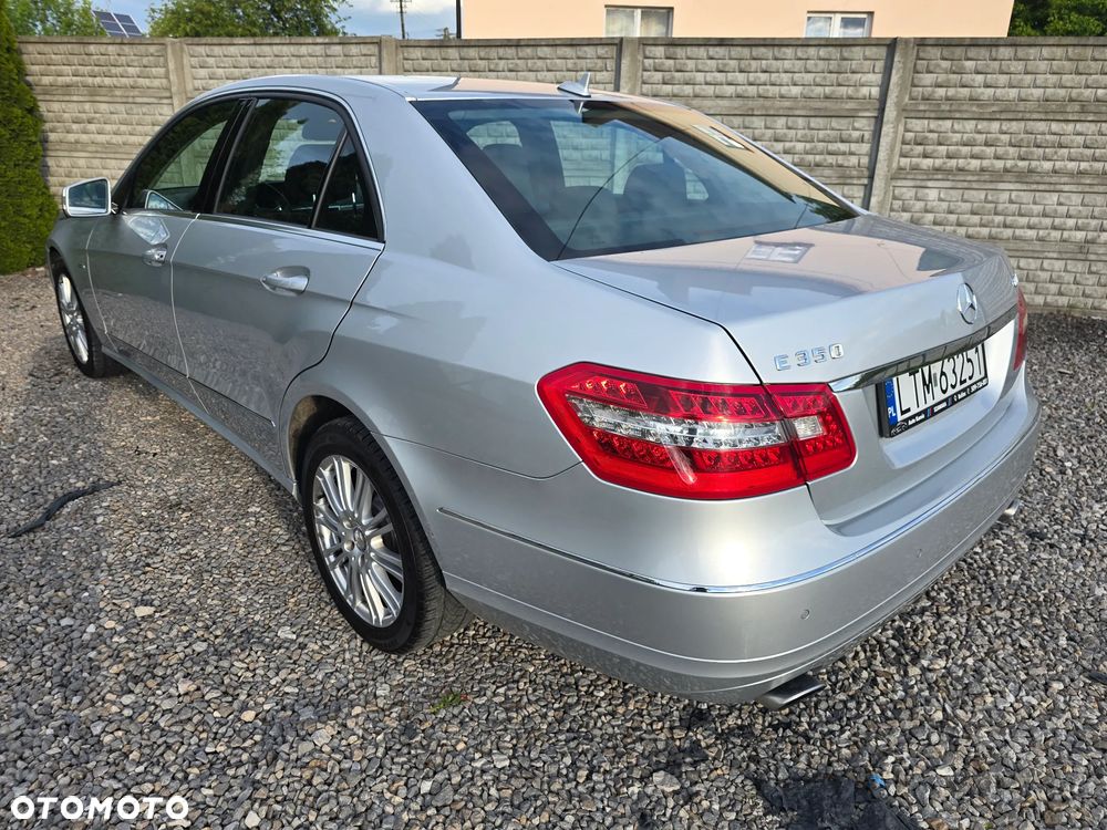 Mercedes-Benz Klasa E 350 CDI BlueEff Elegance - 28