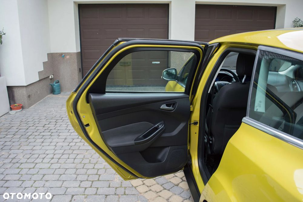 Ford Focus 1.6 TDCi Titanium - 32