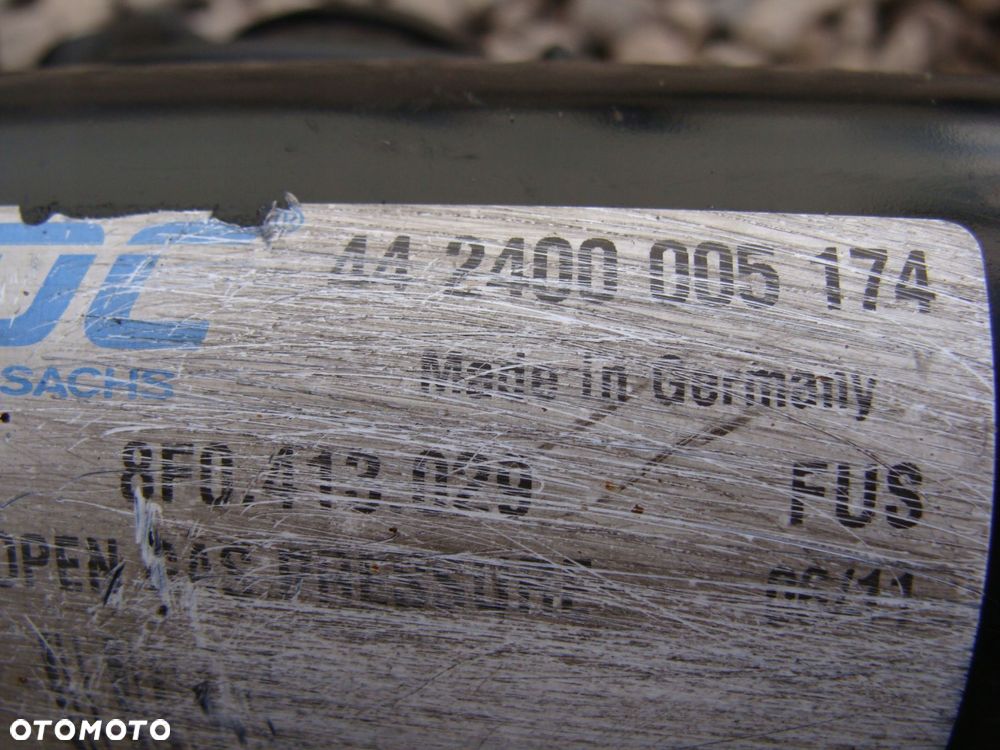 amortyzator przód audi a4 c5 s4 s5 8t 8k 8f0413029 - 8