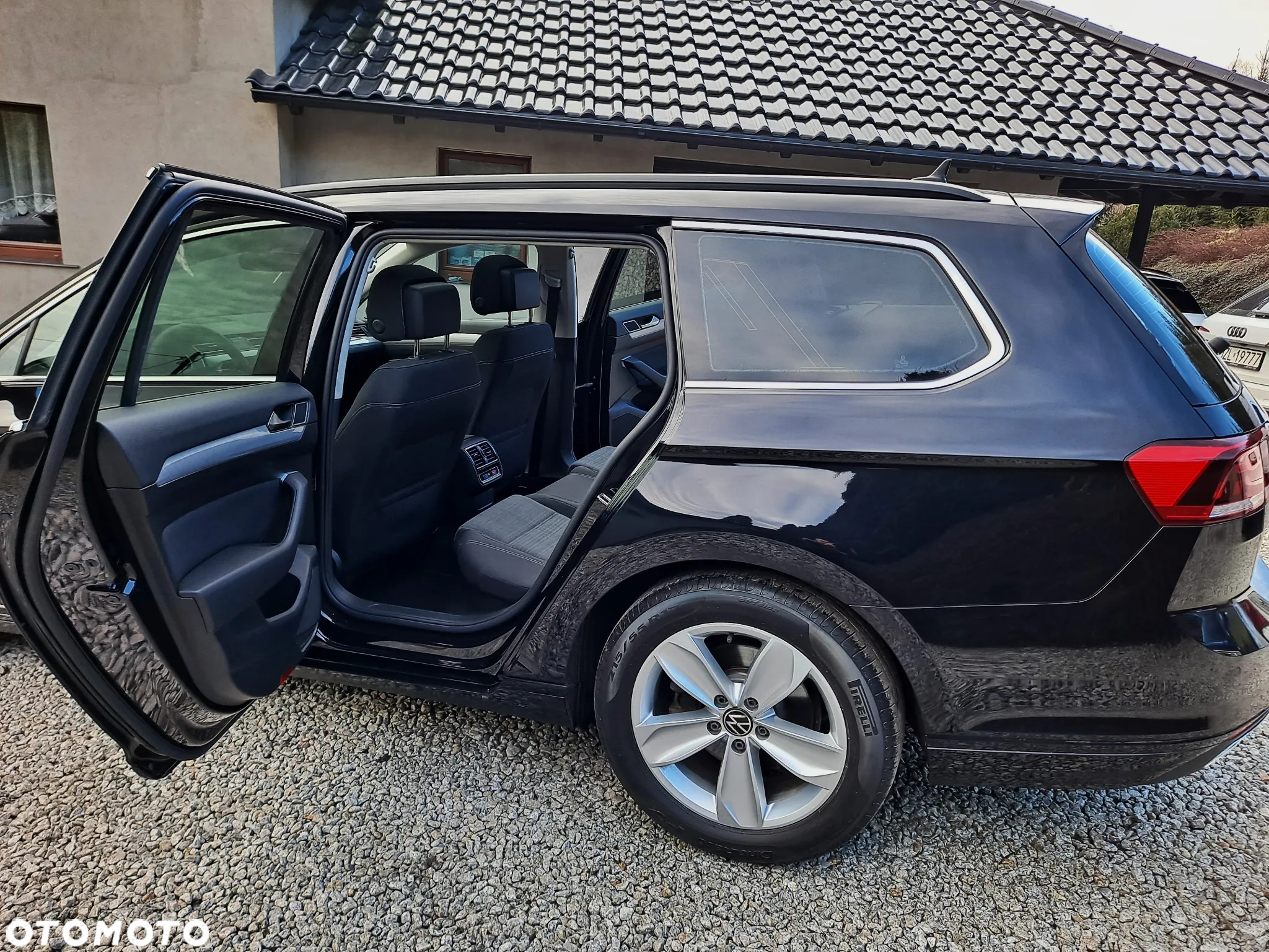 Volkswagen Passat Variant 2.0 TDI SCR DSG Business - 26