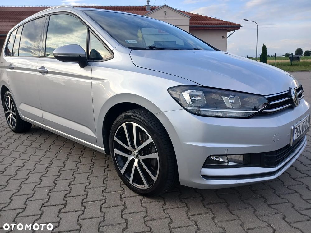 Volkswagen Touran 1.6 TDI SCR (BlueMotion Technology) DSG Comfortline - 1