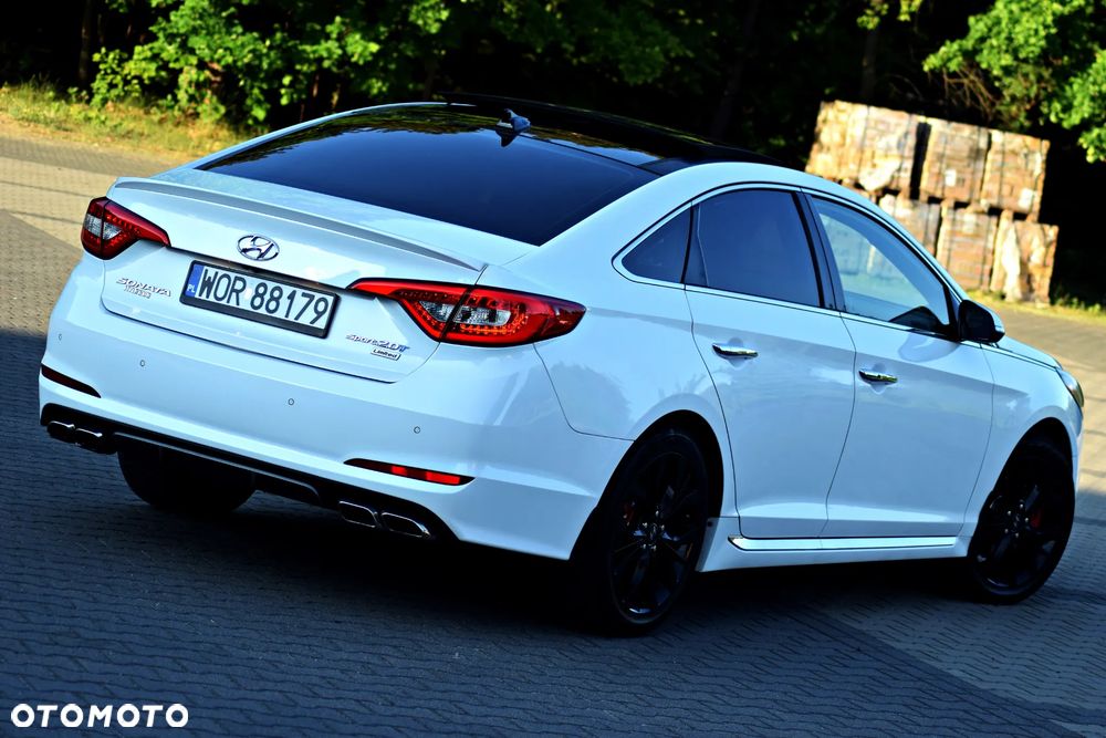 Hyundai Sonata - 22