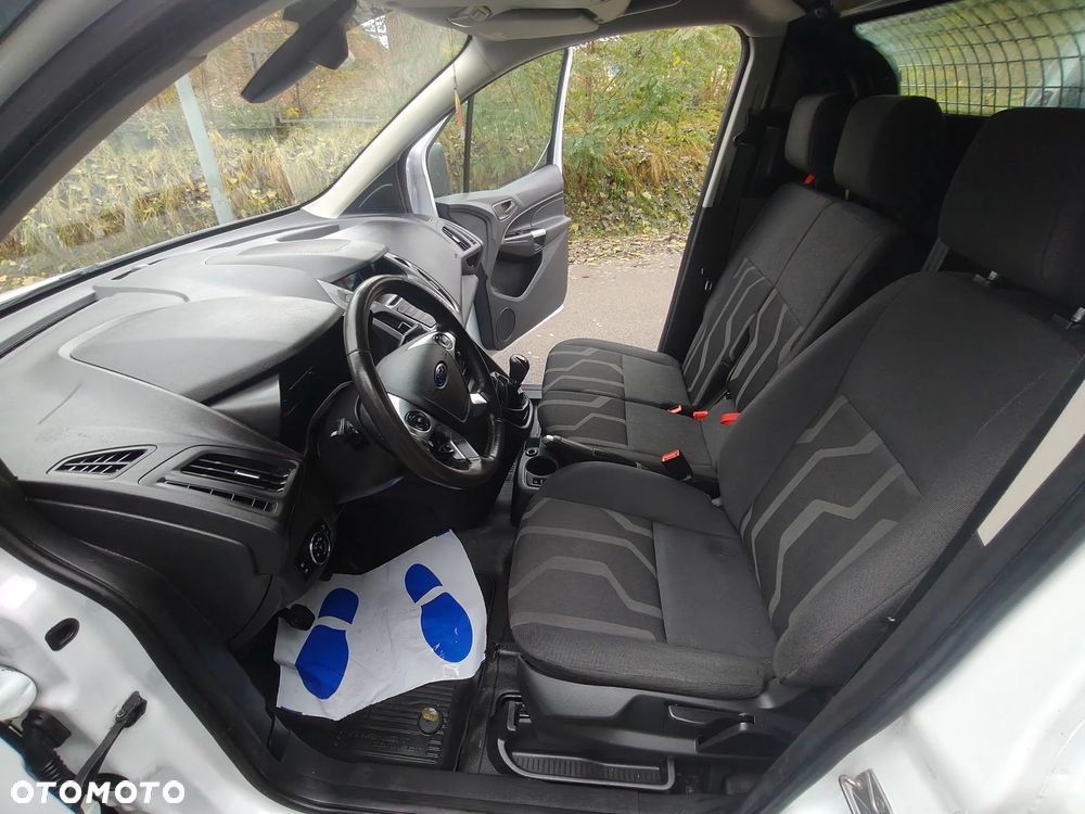 Ford Transit connect - 39