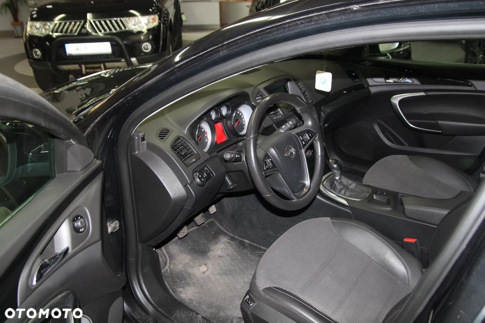 Opel Insignia 2.0 T Cosmo 4x4 - 8