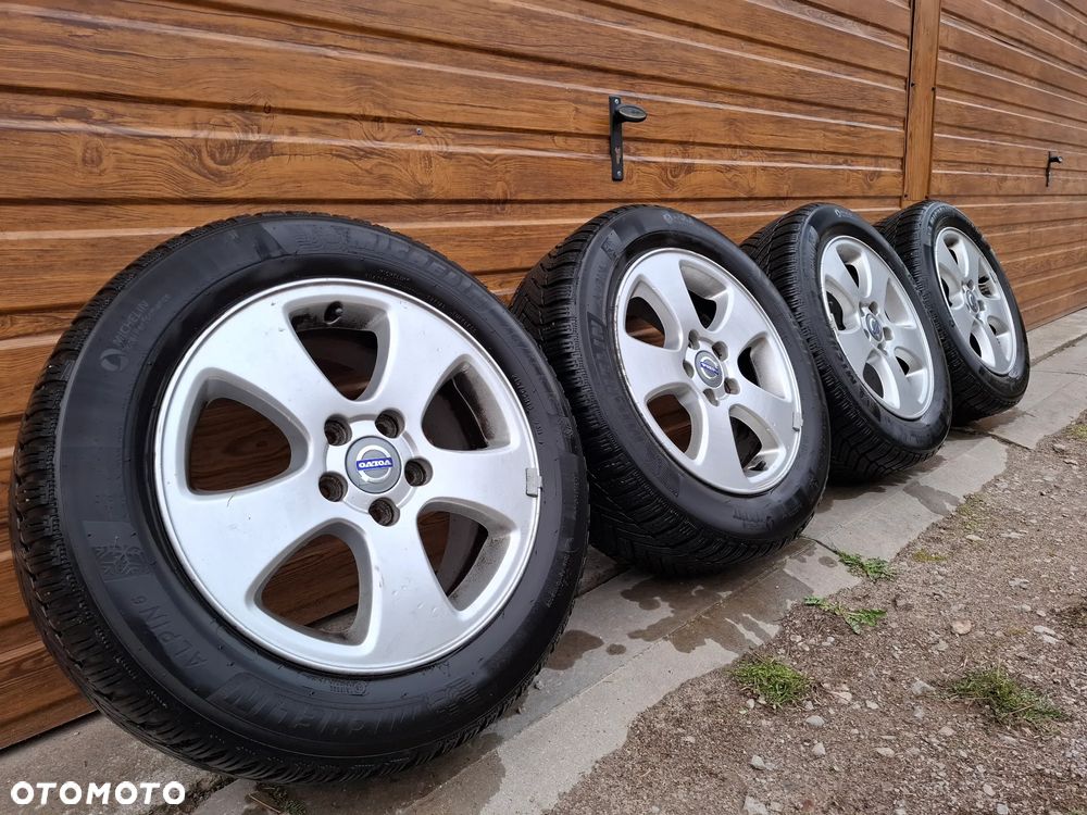 Volvo V60 D4 Drive-E Dynamic Edition (Kinetic) - 30