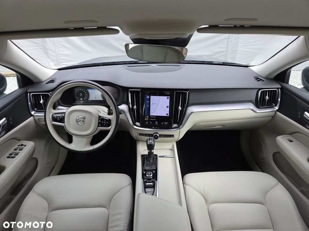 Volvo V60 D3 Geartronic Momentum Pro - 7