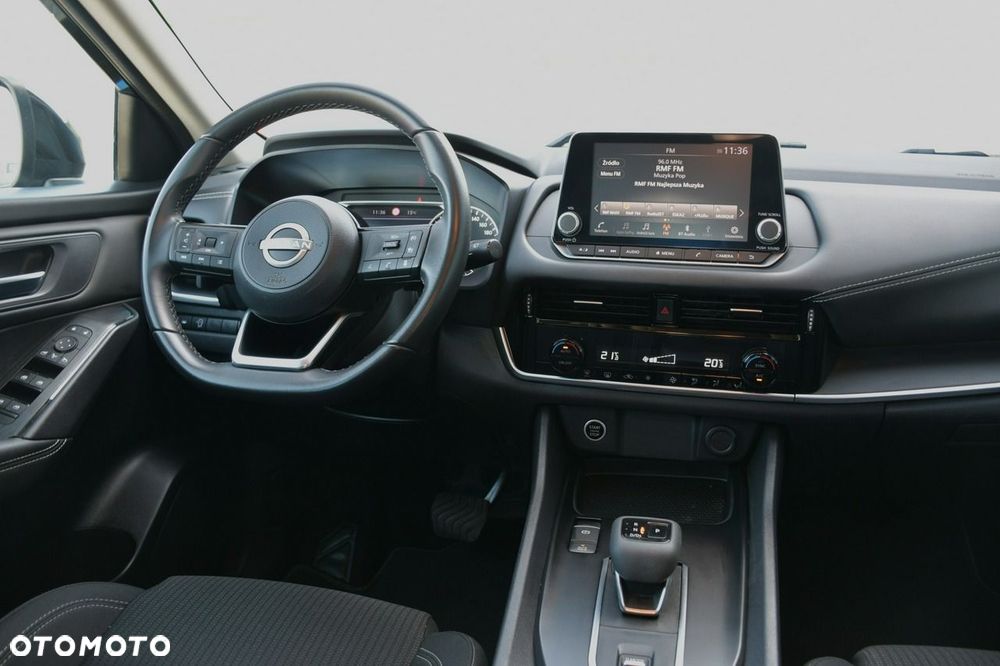 Nissan Qashqai 1.3 DIG-T mHEV N-Connecta Xtronic - 26