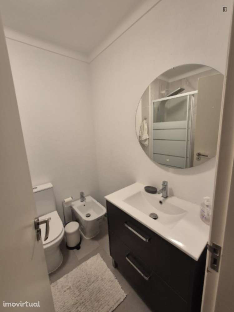 Apartamento com 3 quartos - localizado em Setubal - Grande imagem: 4/9