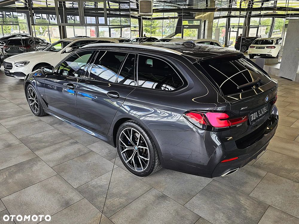 BMW Seria 5 520d xDrive M Sport Edition - 7