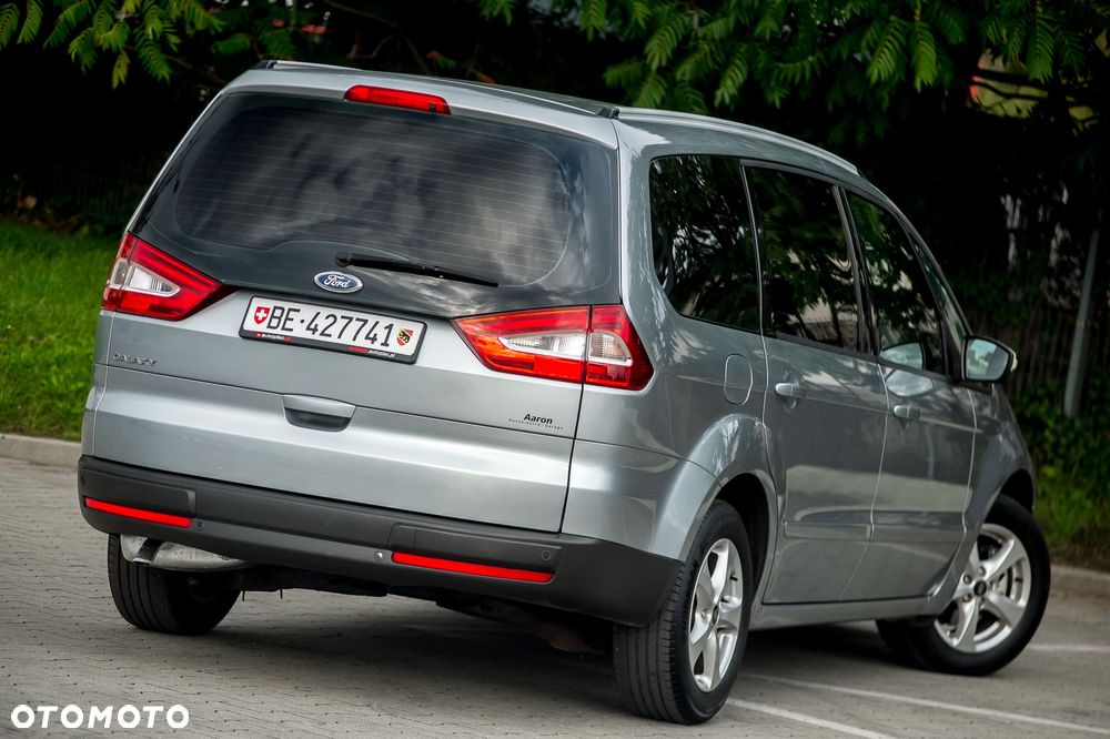 Ford Galaxy 2.0 FF Ghia - 13