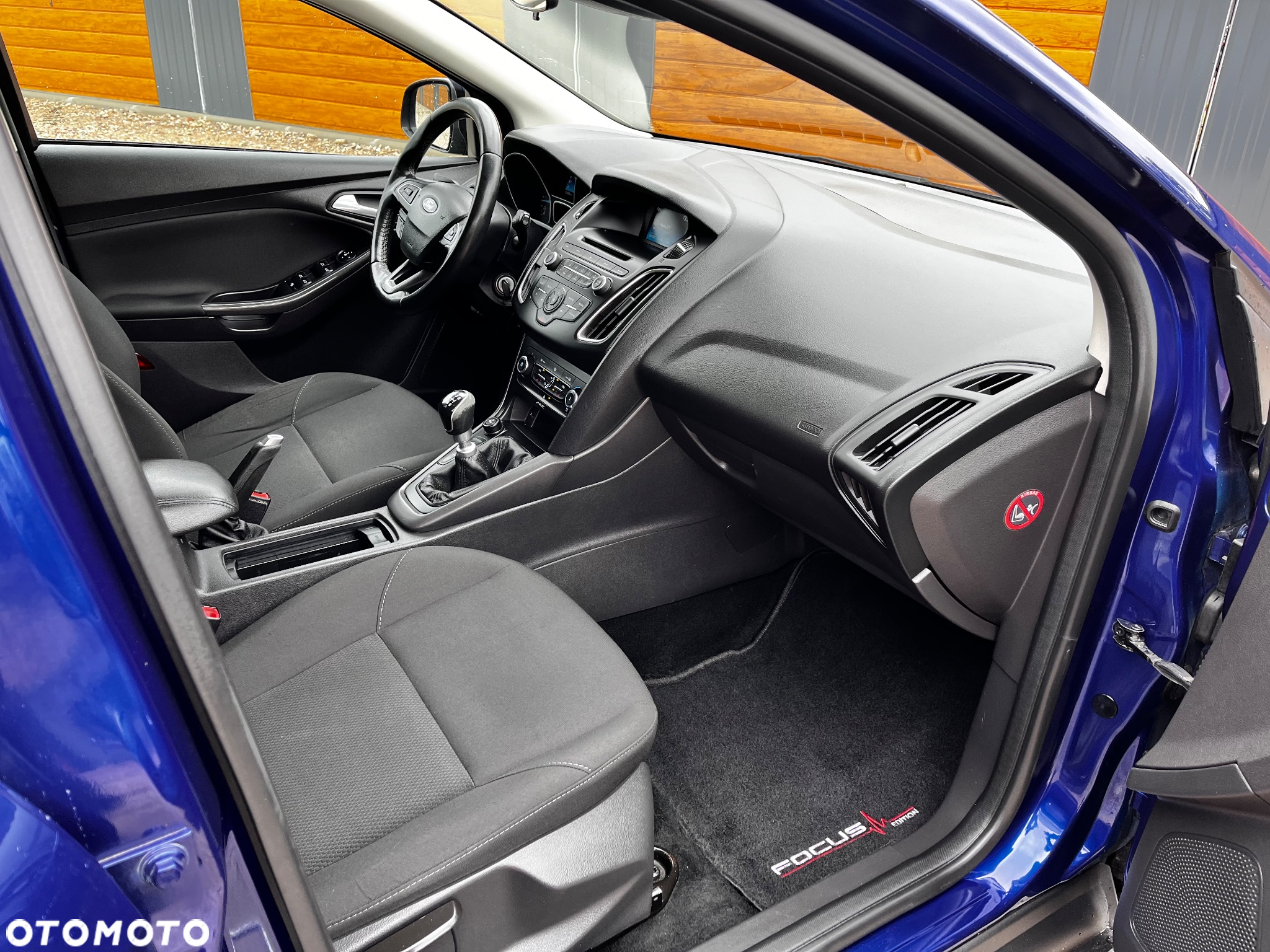 Ford Focus 1.5 EcoBlue Start-Stopp-System TITANIUM STYLE - 29
