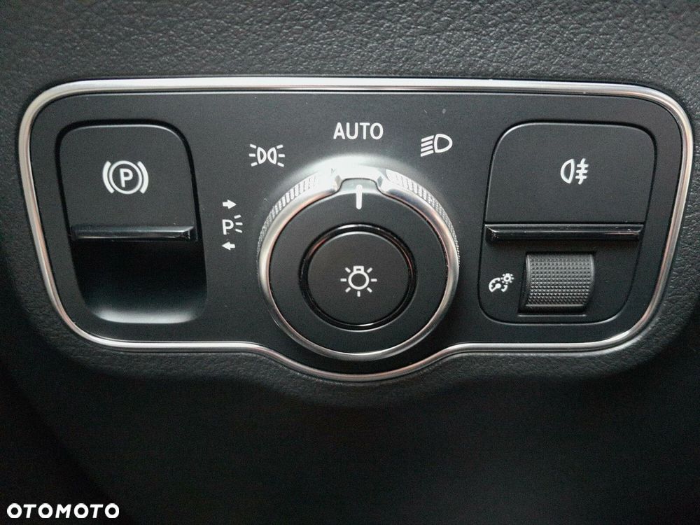 Mercedes-Benz EQA 250 66.5kWh Electric Art - 20