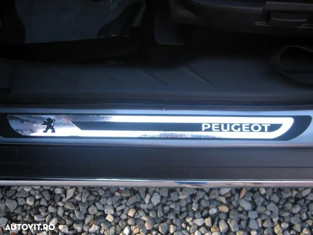 Peugeot 4008 1.8 HDI FAP STT Allure - 28
