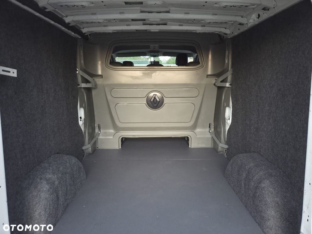 Renault TRAFIC LONG CLIMATRONIC TEMPOMAT ORYGINAŁ ZADBANY FULL OPCJA DOPOSAŻONY - 11