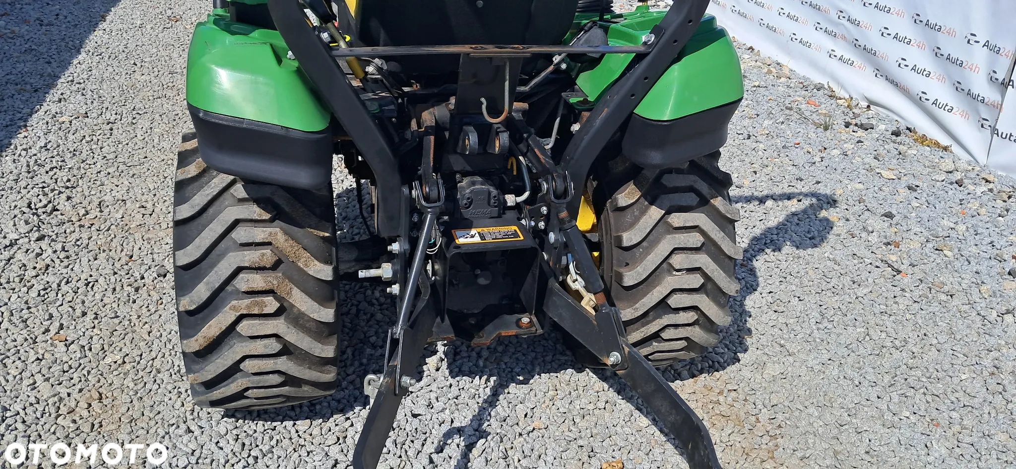 John Deere 1023E - 20