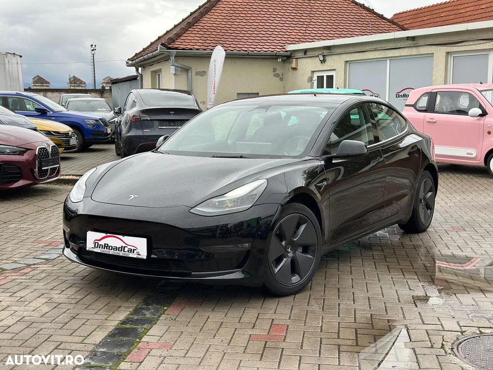 Tesla Model 3 Langstreckenbatterie Allradantrieb Dual Motor - 36