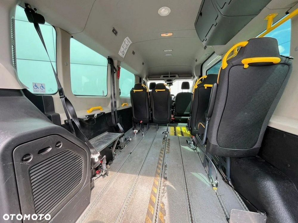 Ford Transit - 21