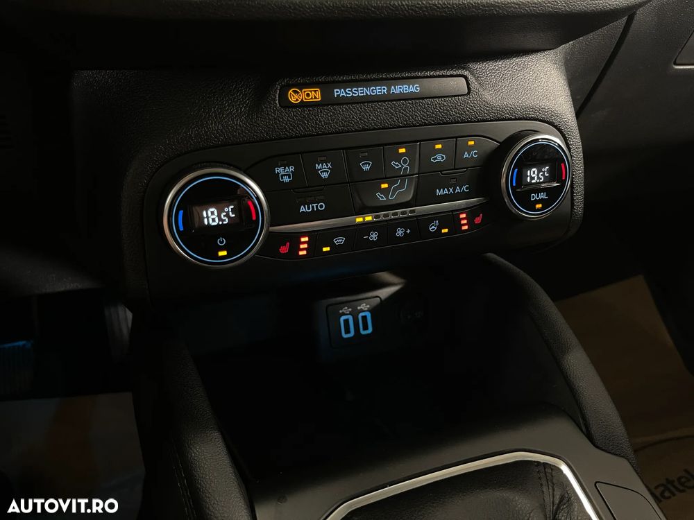 Ford Focus 1.5 EcoBlue Titanium - 22