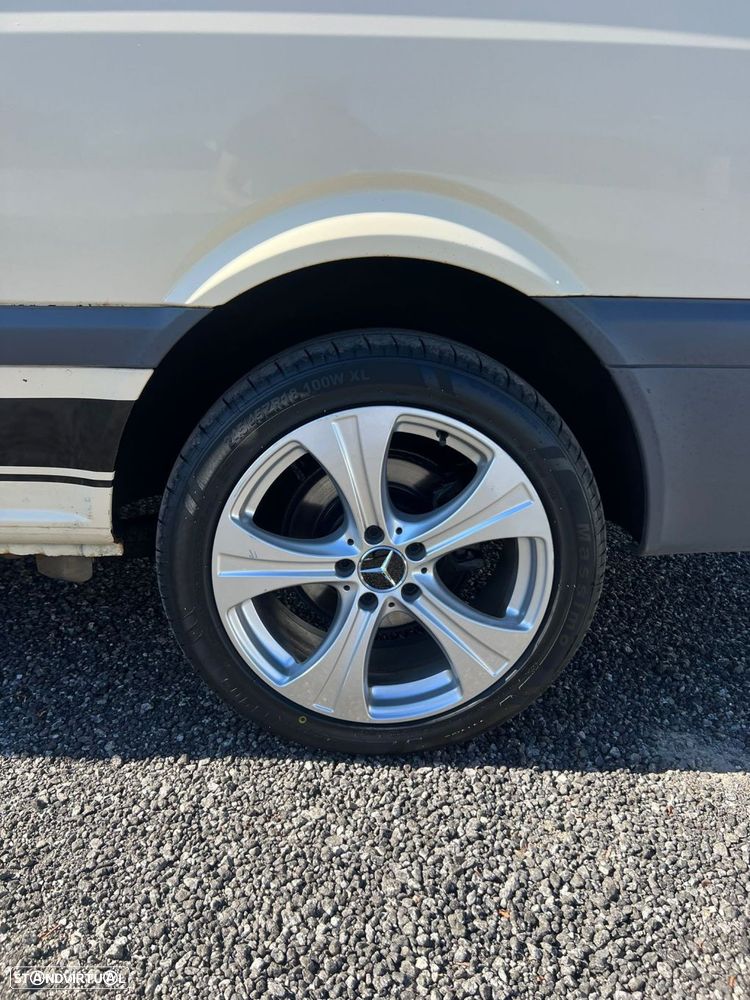 Mercedes-Benz Vito Tourer - 16