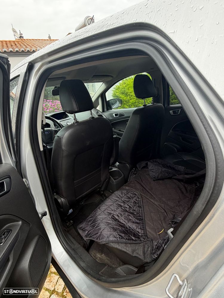 Ford EcoSport - 3