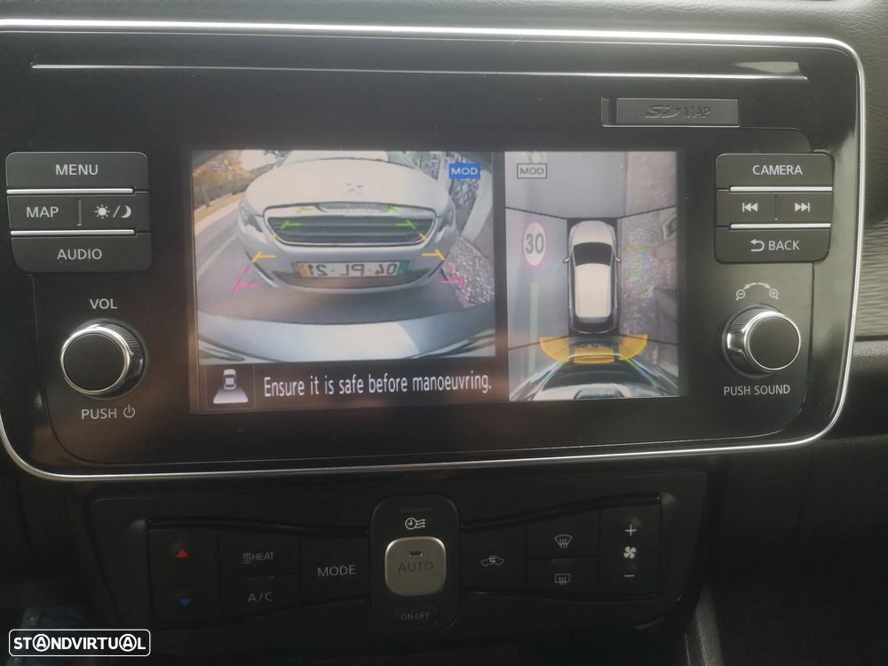 Nissan Leaf N-Connecta - 28