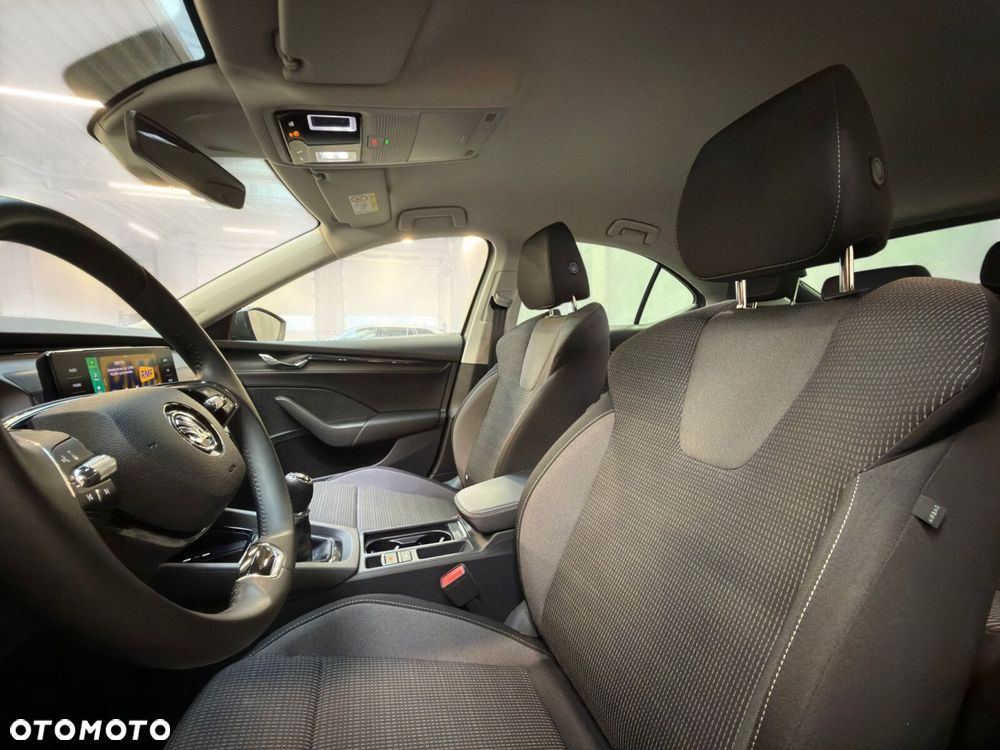 Skoda Octavia 1.5 TSI ACT Ambition - 20