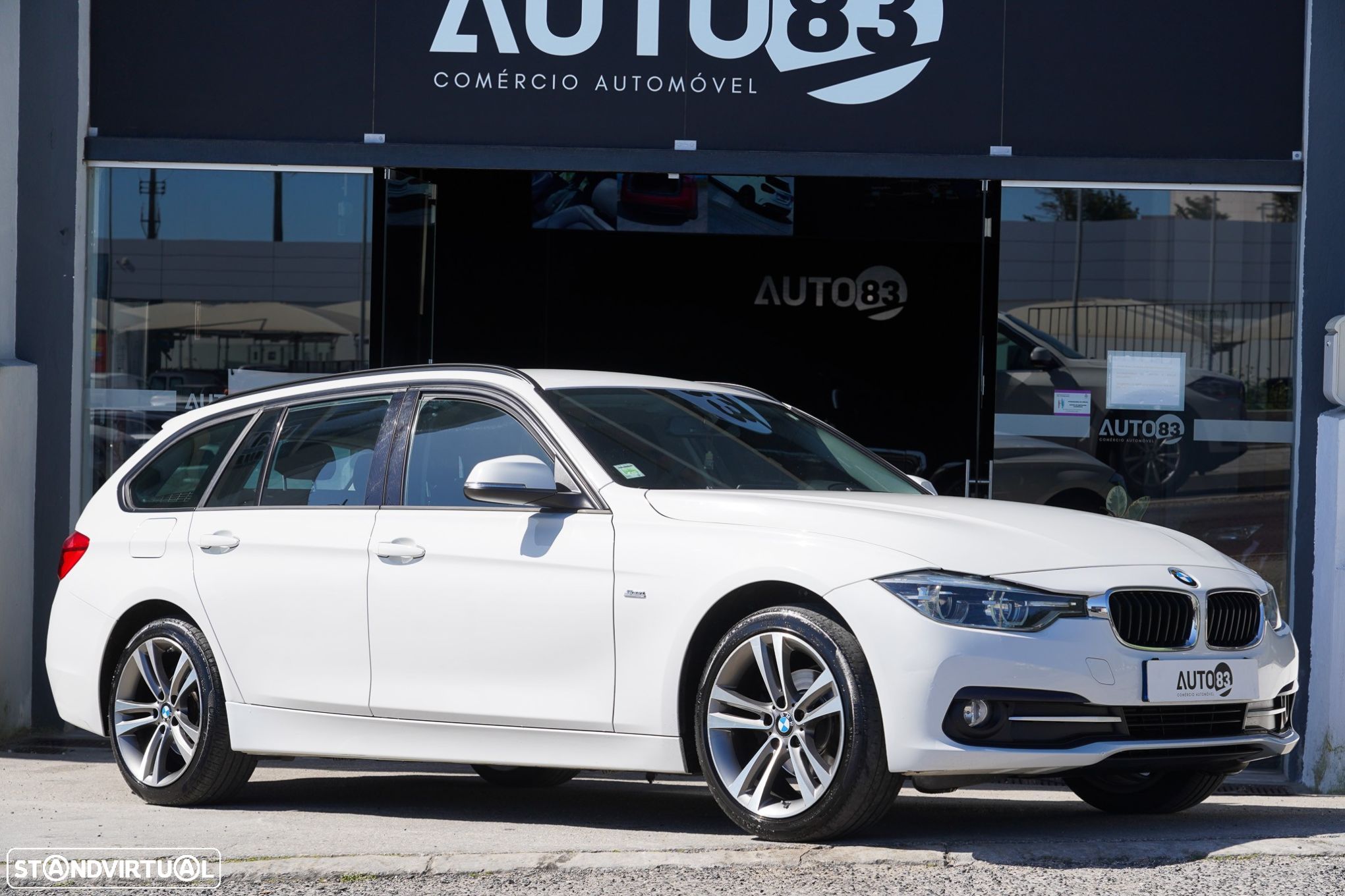 BMW 318 d Touring Line Sport Auto - 1