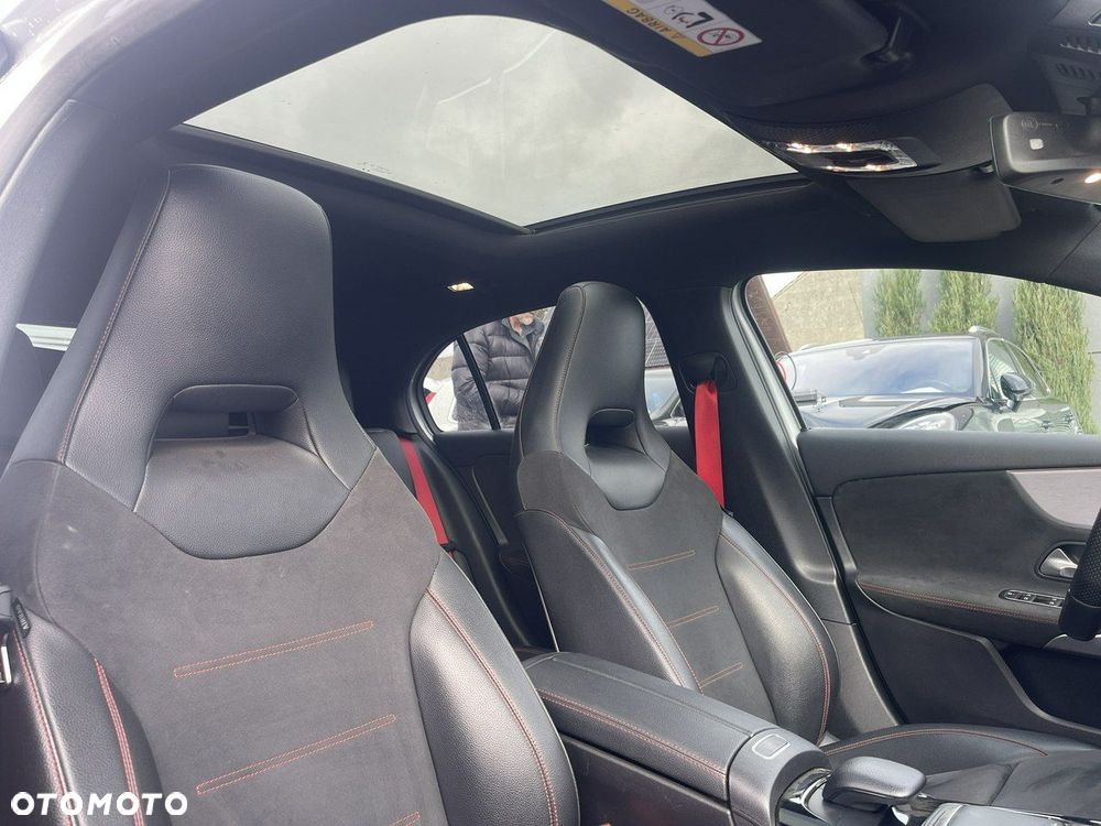 Mercedes-Benz Klasa A AMG 35 4Matic AMG Speedshift DCT 7G Edition 1 - 10