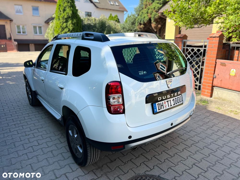 Dacia Duster 1.6 16V 4x2 Prestige - 11
