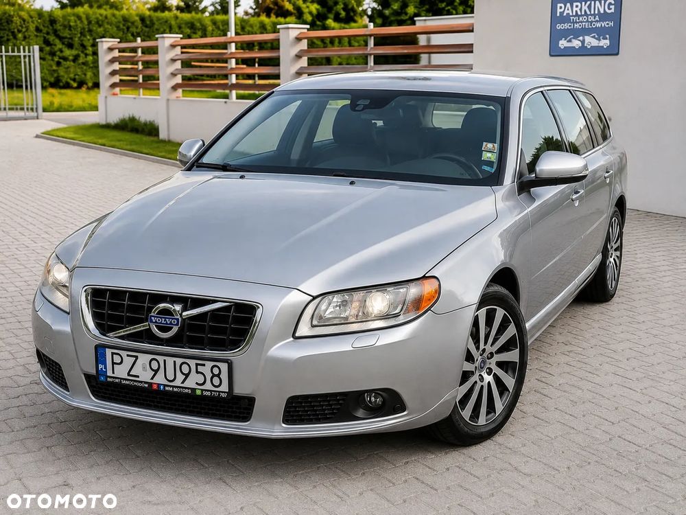 Volvo V70 D4 Momentum - 5