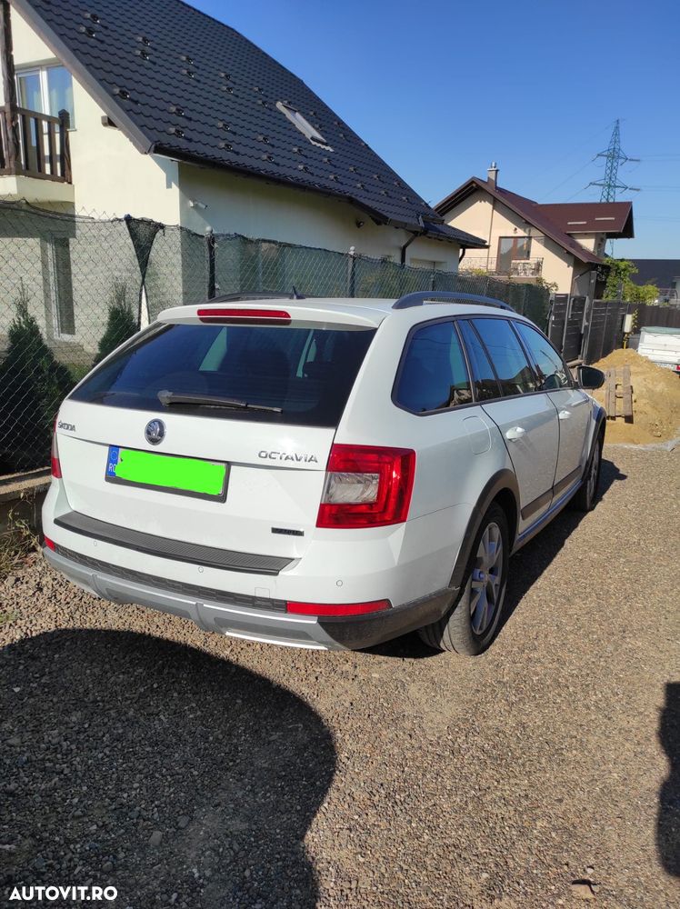 Skoda Octavia 2.0 TDI 4x4 DSG Scout - 2